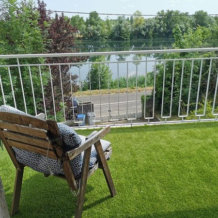 La Rive Du Doubs - 2 Chambres - 5 Pers - 56, Chemin Du Canal Du Rhone Au Rhin 돌 외부 사진